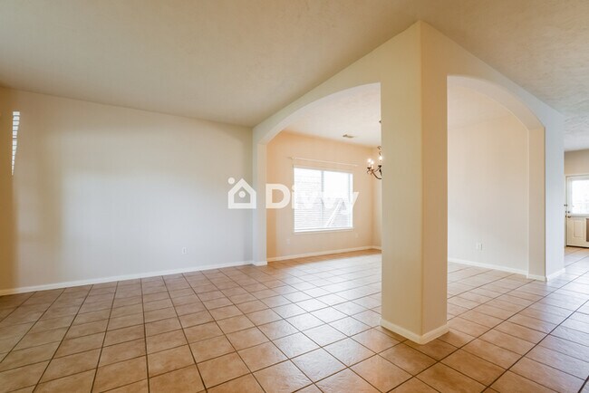 Building Photo - 9022 S Ferndale Pl Dr