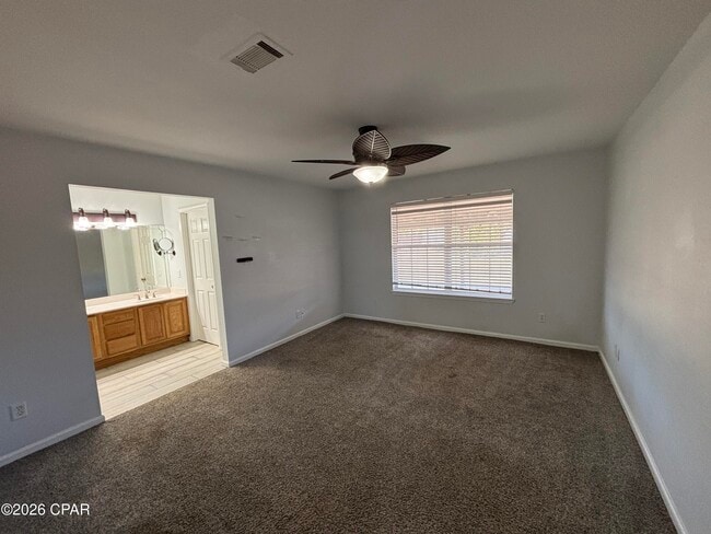 Building Photo - 5127 Stewart Dr