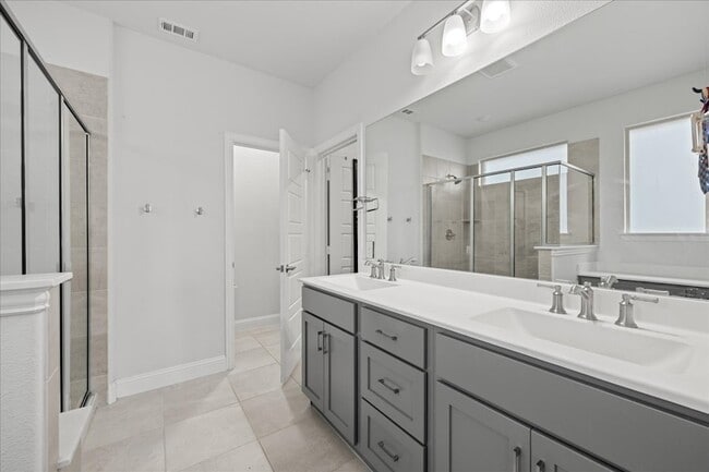 Building Photo - 3222 Mattie Grey Ln