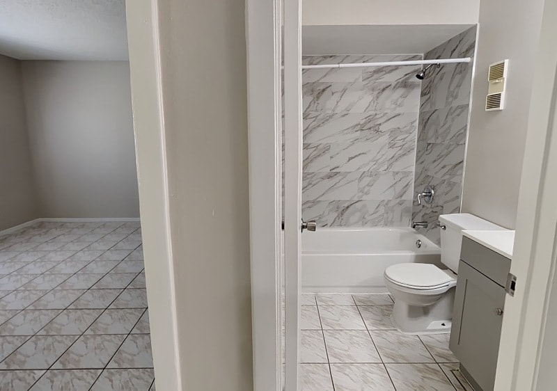 Building Photo - 1921 Truman Rd