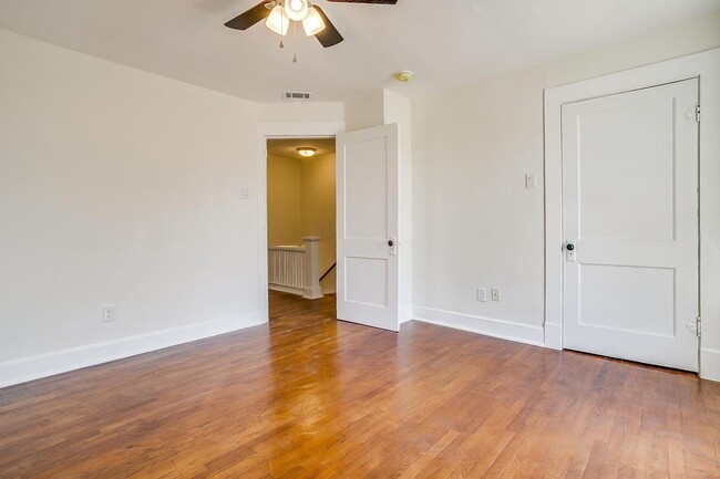 Building Photo - Large Newly Remodeled Home in Historic Fairmont- 4 Bedroom, 2 Bath- 76104