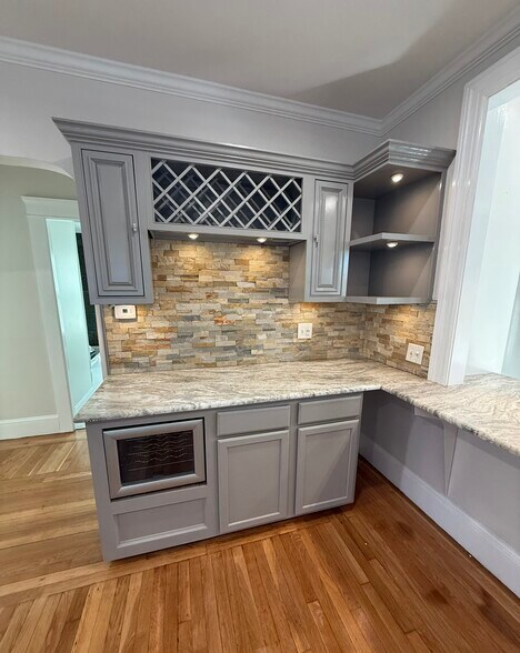 Building Photo - 34 Zella St