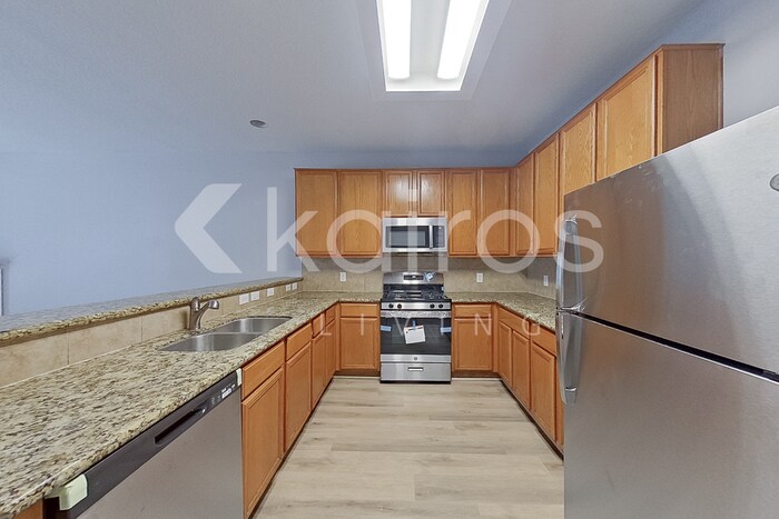 Building Photo - 19623 Gentle Creek Way