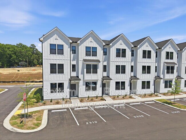 Building Photo - 2308 Oakwood Mdws Ct