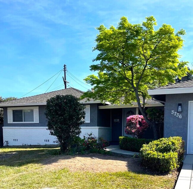 Building Photo - 3736 Orangerie Way