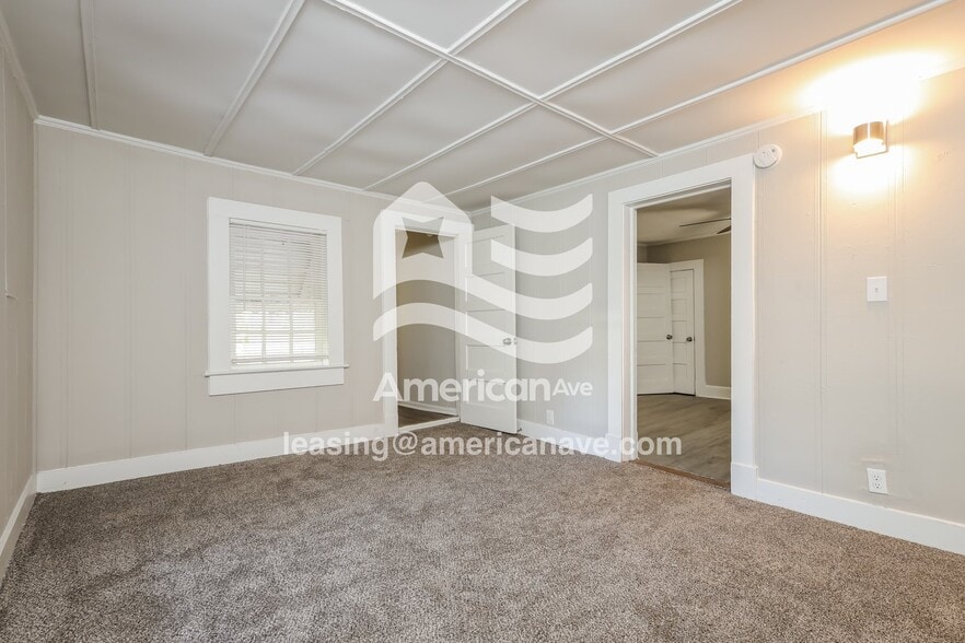 Building Photo - 1708 28th Ave