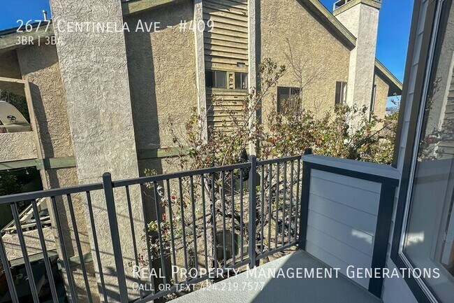 Building Photo - 2677 S Centinela Ave