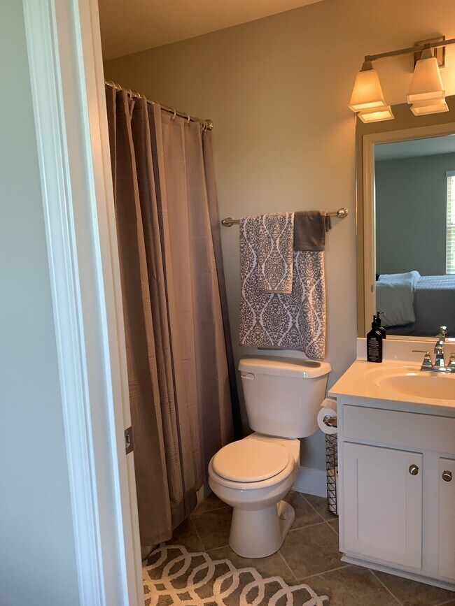 Building Photo - 5559 Prada Dr