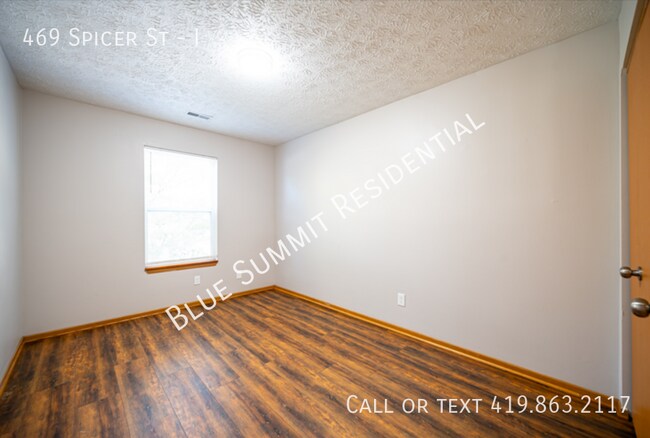 Building Photo - 469 Spicer Street