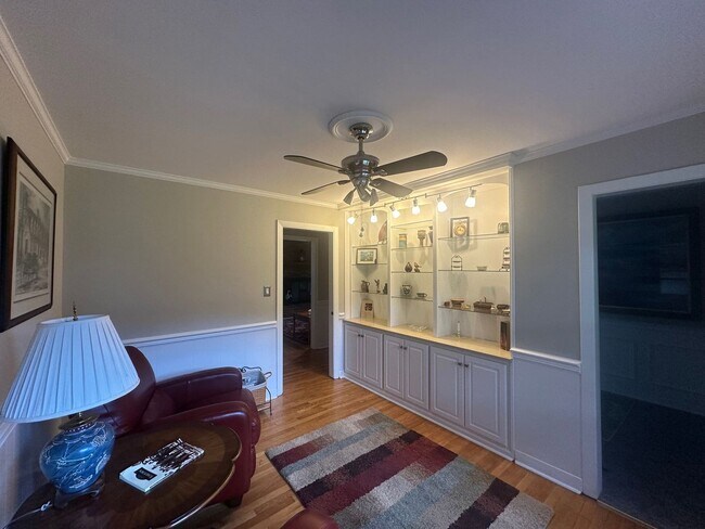 Building Photo - Call Amanda Tate at 757-289-6810 for more ...