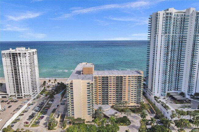 Building Photo - 2501 S Ocean Dr