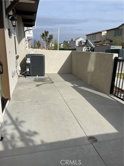 Building Photo - 4068 Summer Wy