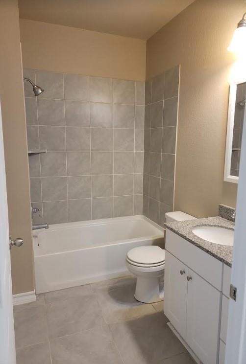 Building Photo - 213 Mary Max Cir