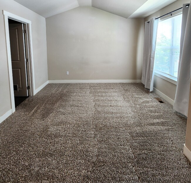 Building Photo - 3335 Apple Blossom Ln