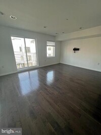 Building Photo - 1238 N 5th St