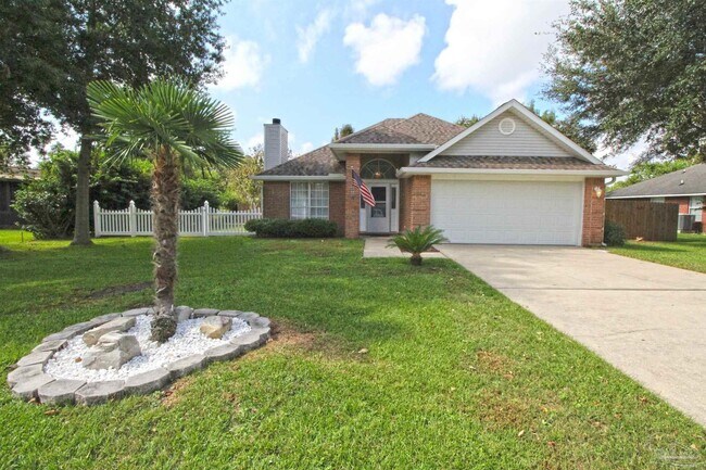Primary Photo - 22 Arapaho Dr