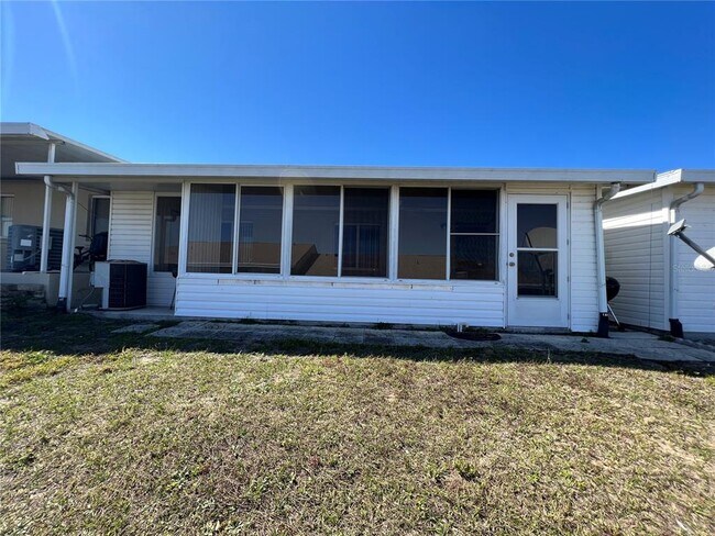 Building Photo - 605 Ridge Terrace