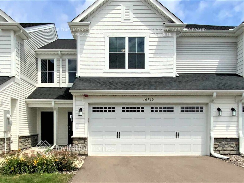 Primary Photo - 16710 Dunkirk Cir N