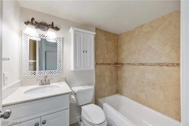 Building Photo - 3625 Boca Ciega Dr