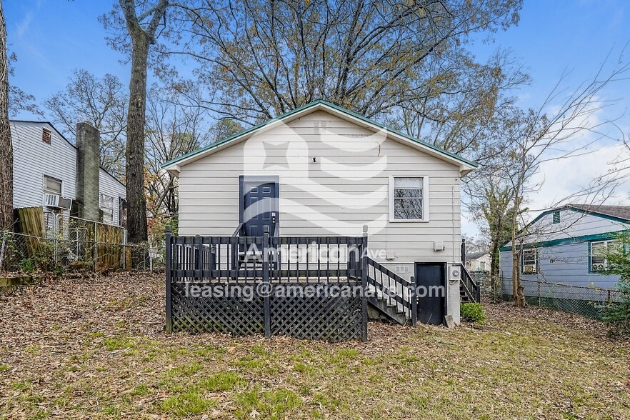 Building Photo - 536 Osceola Cir