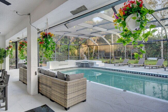 Building Photo - 13302 Doubletree Cir