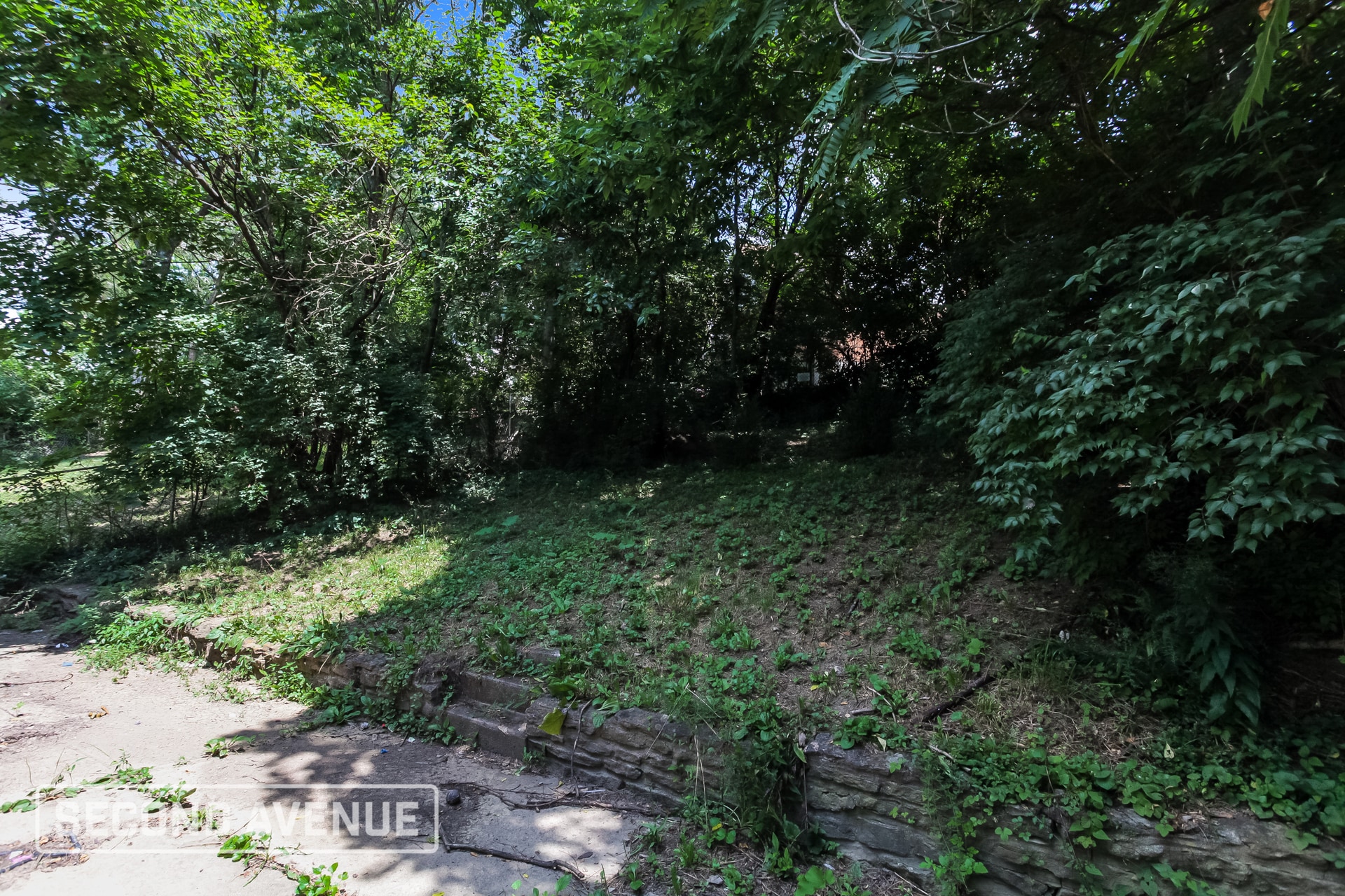 Building Photo - 1734 Gilsey Ave