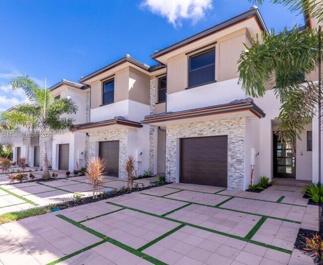 Building Photo - 9113 NW 159th St