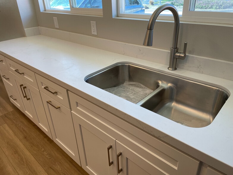 Building Photo - 2688 Sasha Ct