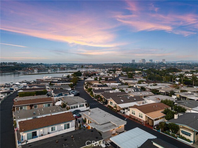 Building Photo - 8 Saratoga