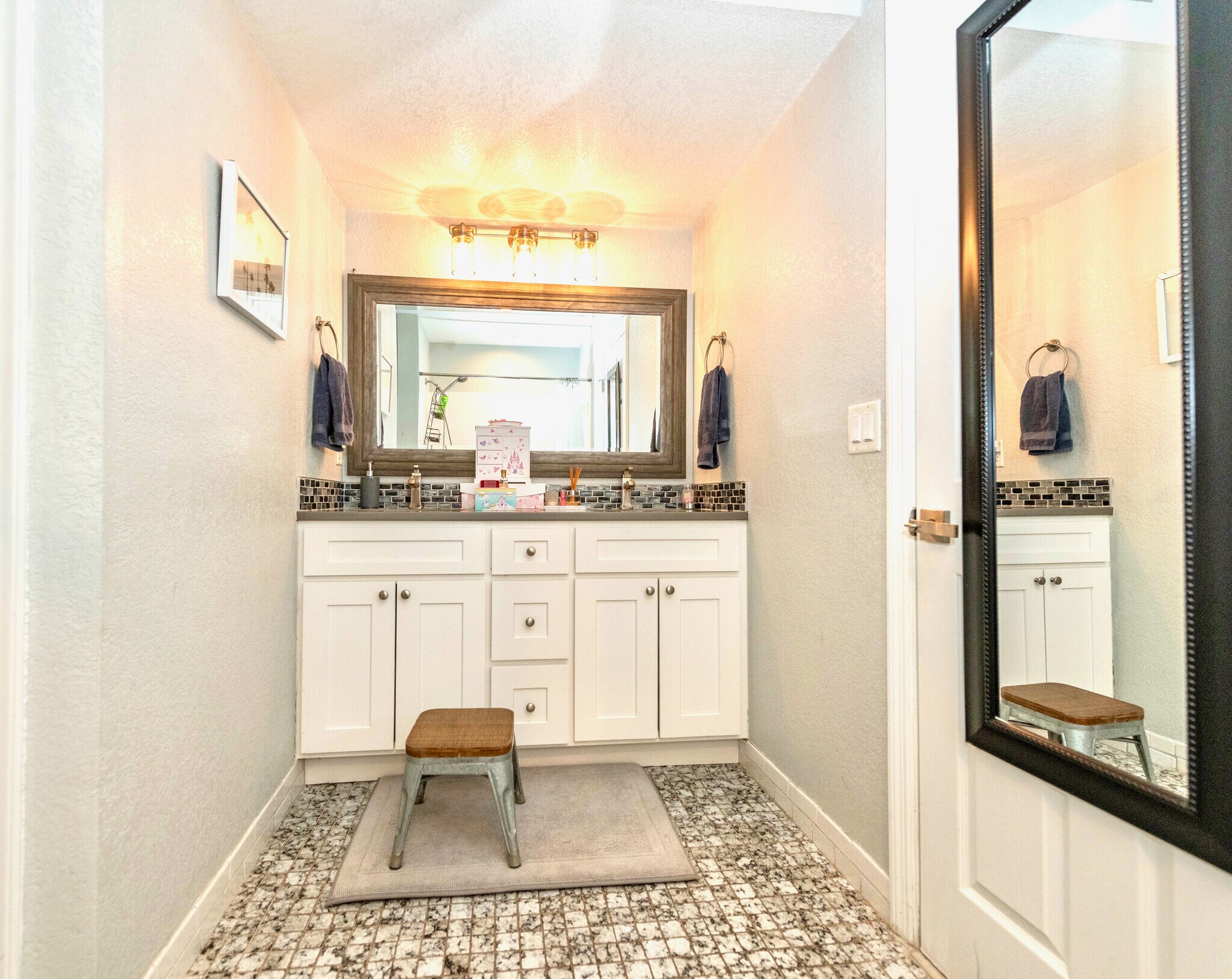 Building Photo - 16887 97th Way N