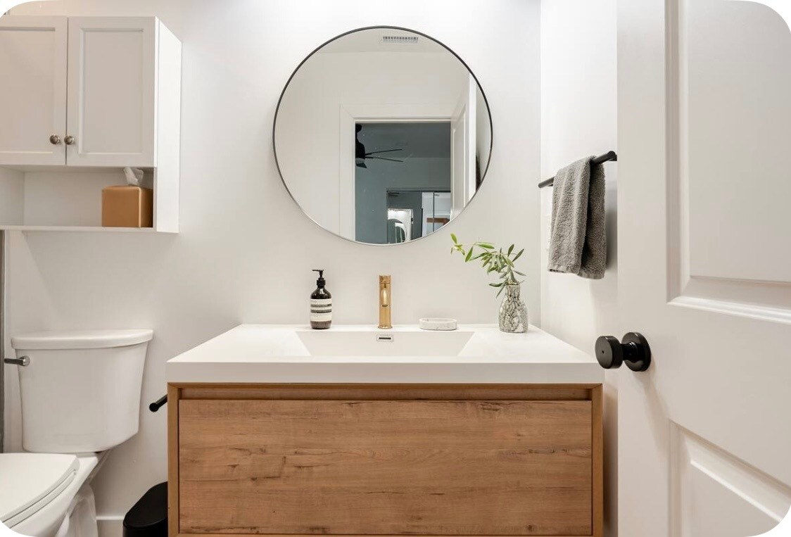 Building Photo - 12812 Greene Ave