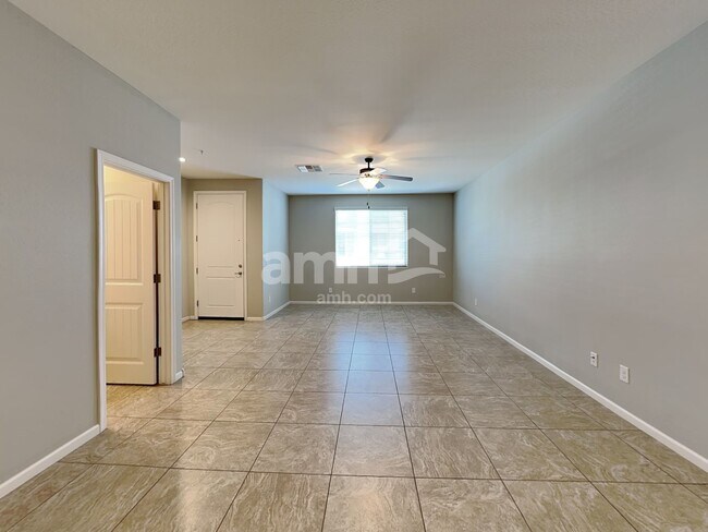 Building Photo - 20725 W Point Ridge Rd