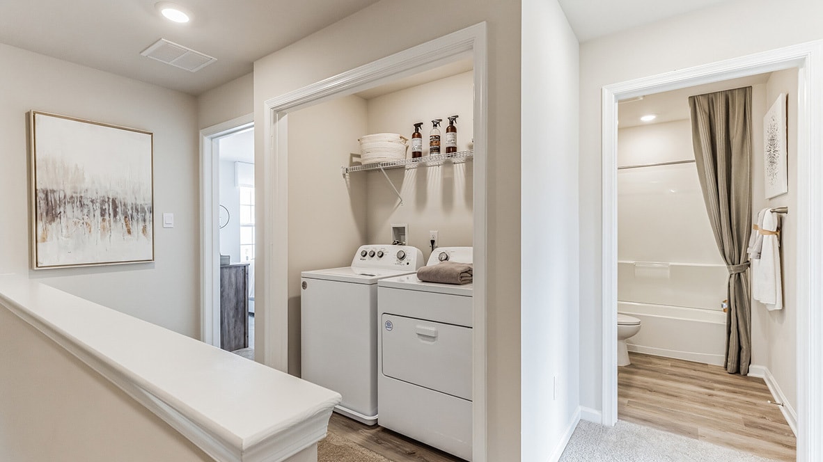 Building Photo - 228 Macoun Way