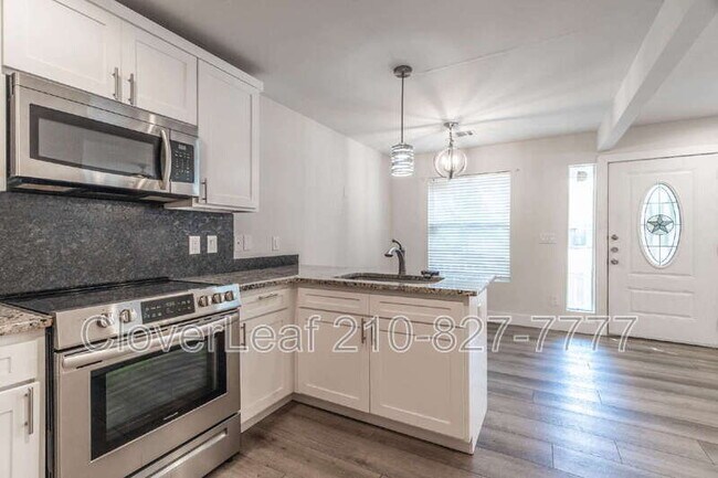 Building Photo - 116 Naylor St