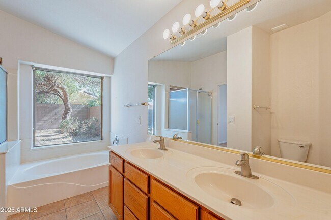 Building Photo - 43741 W Wade Dr