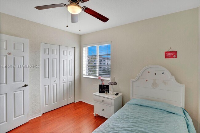 Building Photo - 12600 SW 50th Ct