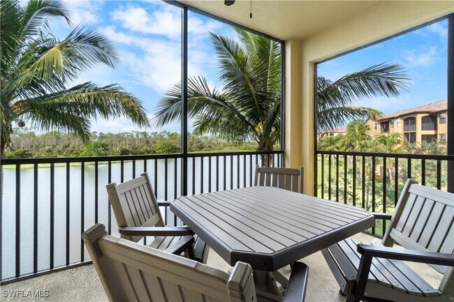 Building Photo - 9727 Acqua Ct