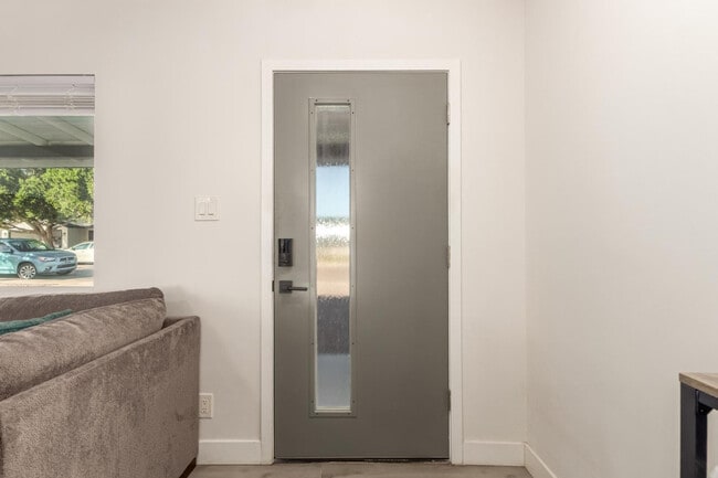 Building Photo - 6701 E Culver St