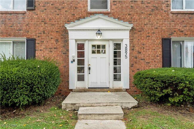 Building Photo - 3895 Kirkwood Rd