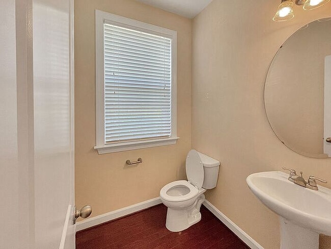 Building Photo - Room in Townhome on Pecan Ridge Way