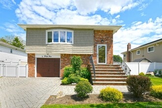 Building Photo - 44 Derby Ave