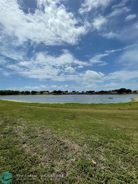 Building Photo - 3350 Jaywood Terrace