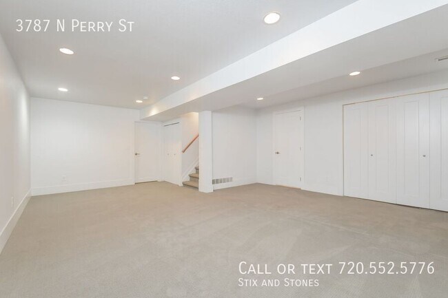 Building Photo - 3787 Perry St