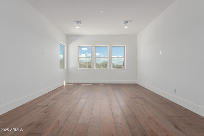 Building Photo - 12417 N 93rd Way