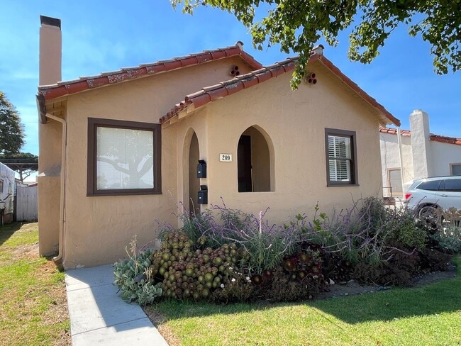 Building Photo - Southside Single Story Home