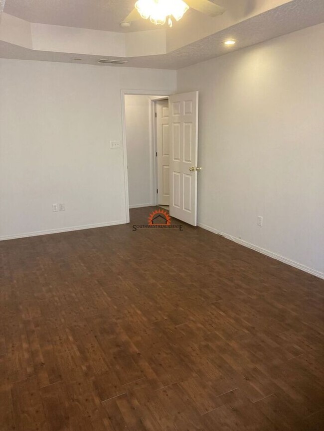 Building Photo - Kokopeli Apartments in Portales 2 Bed 2 Bath