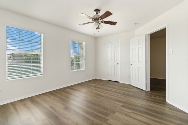 Building Photo - 8647 Silver Willow