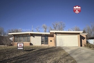 Building Photo - 3401 W 79th Ave