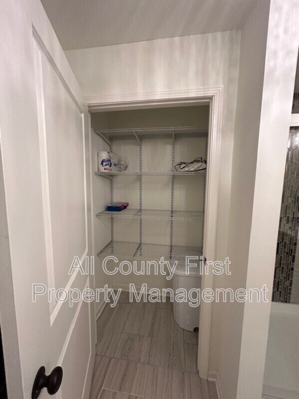 Building Photo - 2662 Stonekey Bend