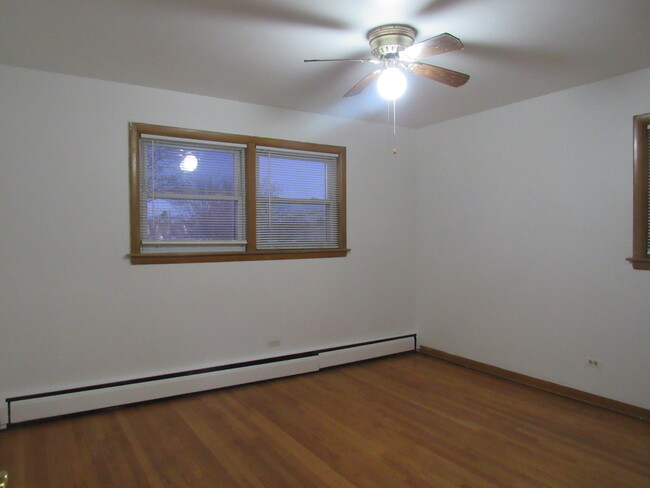 bedroom 1 - 9201 S Pulaski Rd